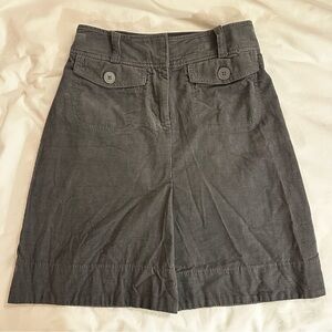 grey high waisted skirt with pockets